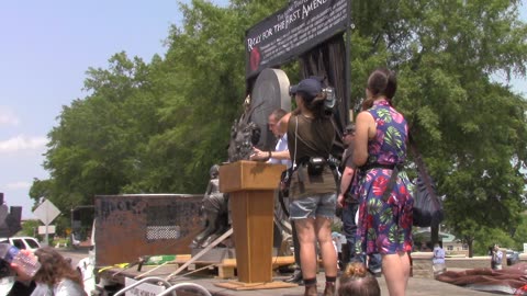 Fake Christian Chad Jones of Conway speaks in favor of the Satanic Statue in Little Rock