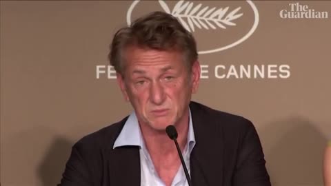 Sean Penn criticises Donald Trump's handling of coronavirus pandemic