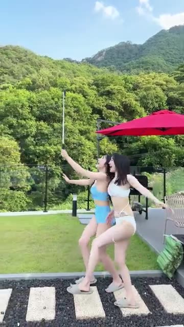 Korean women ask to be kissed part 3