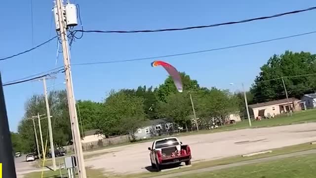 Paragliding GONE WRONG 😱