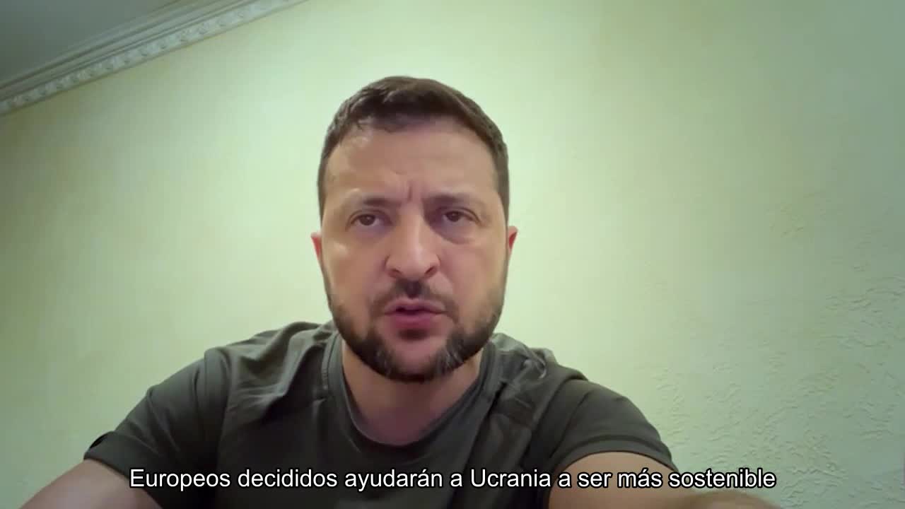 En su discurso, Zelenskyi explicó la destitución de los embajadores.