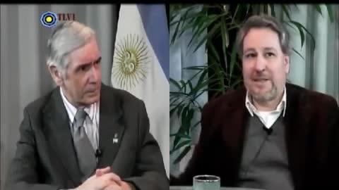 12 Producción Nacional N° 12 'Argentina pudo y puede ser una potencia nuclear'