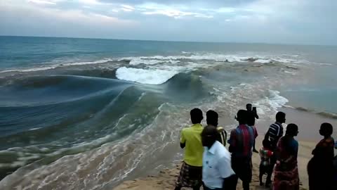 RARE RIVER MIXING WITH SEA