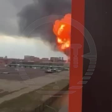 Russian gas station explodes - watch full screen