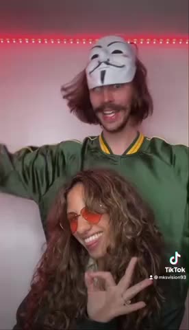 You can clap with me in the classroom