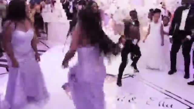 Funky wedding lets groove it