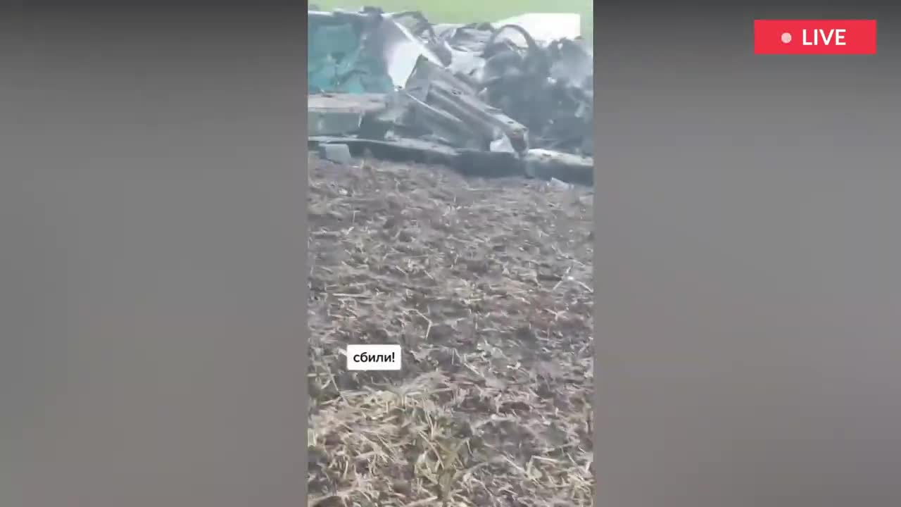 Russia shoot down their own Su-34 strike aircraft over Donbas.