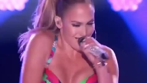 JENNIFER LOPEZ | LIVE CONCERT THINGS