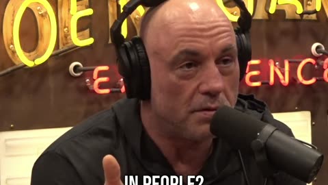 Joe Rogan Destroys Democrats' Pro-War Logic in Under 60 Seconds