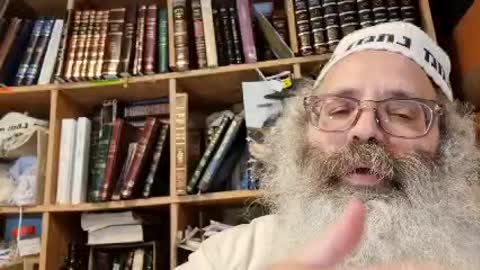 ההוא חרש דהוה בשבבותיה דרבי מלכיו אנסביה איתתא וכתב לה ארבע מאה זוזי - שיר נ נח מסכת יבמות דף קיג