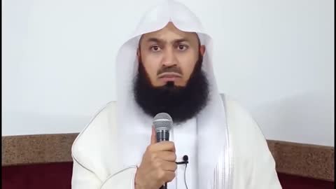 Hajj - The Message behind following the way of Hajar _ Mufti Menk