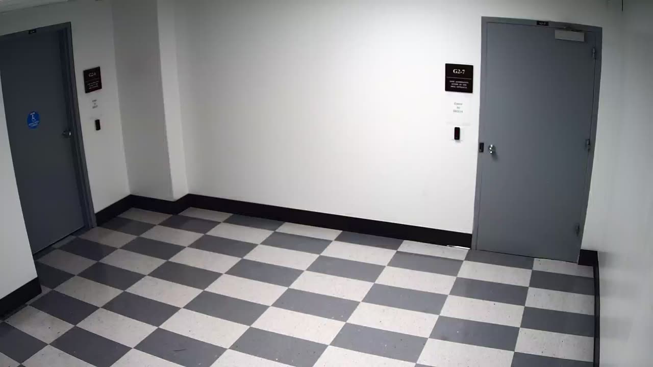 6138RHOBG2G2-27_2021-01-06_09h20min00s920ms.mp4