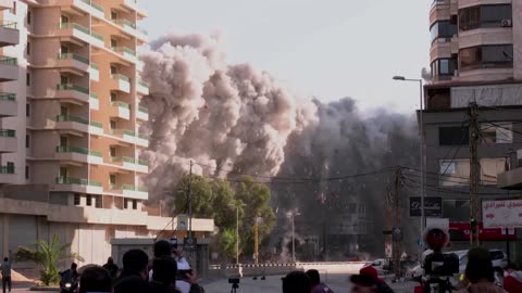 Israeli strike destroys building in Beirut's southern suburbs