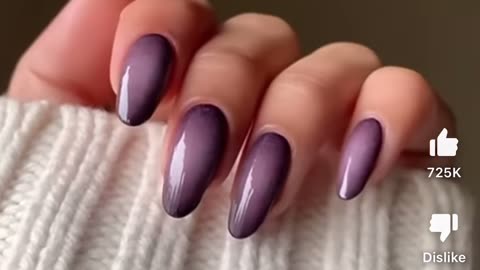 Grungy dark aura nails