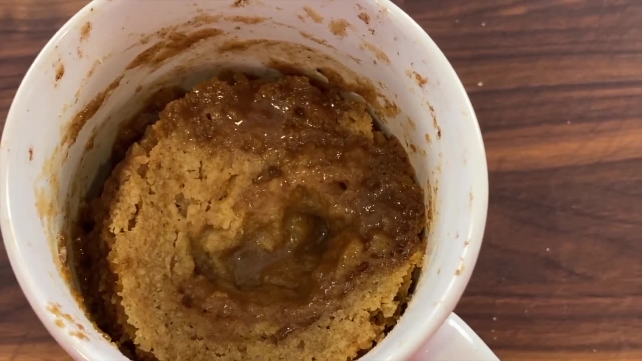 How To Make APPLE PIE In A Mug | Ready In Minutes!