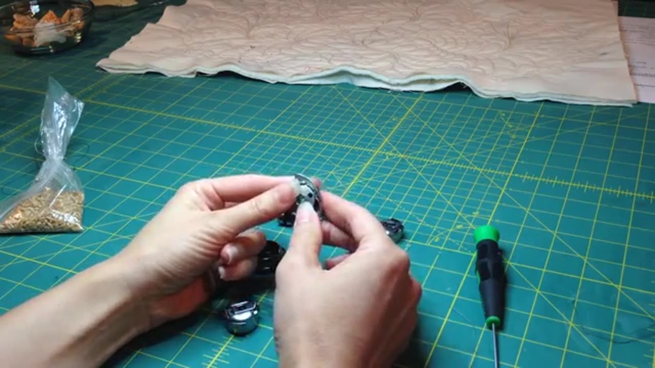 SEW 1oz weight method of setting bobbin tension