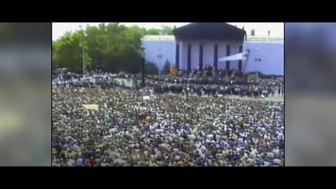 Orbán te csaló, te galád...