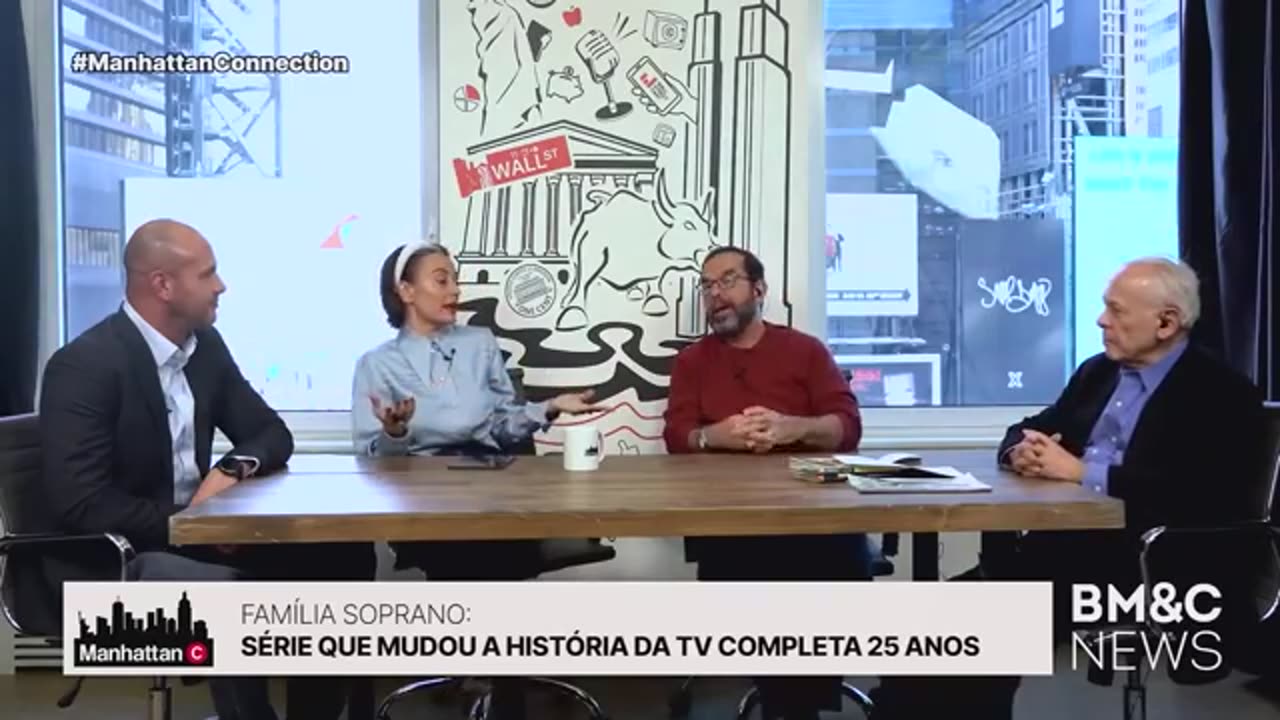 No Manhattan Connection @LucasMendesc da @tvGlobo chama o juíz Clarence Thomas de negro canalha.