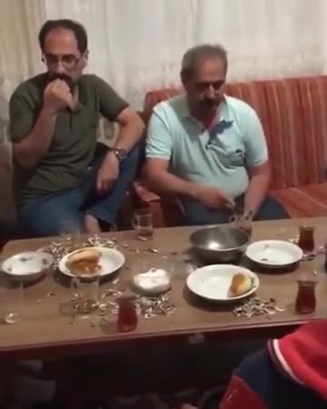 Woman scares man stiff!! #funnyshorts #funnymoments #prankshorts #funnypranks