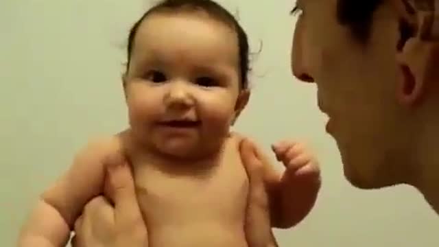 Babies Crying When Mom Sings Videos_Funny Kids