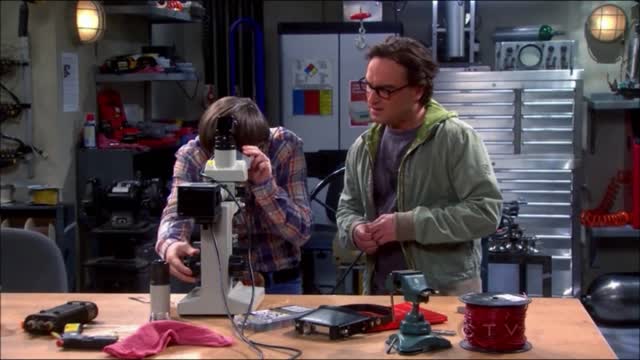 The Big Bang Theory- Howard's present for Bernadette