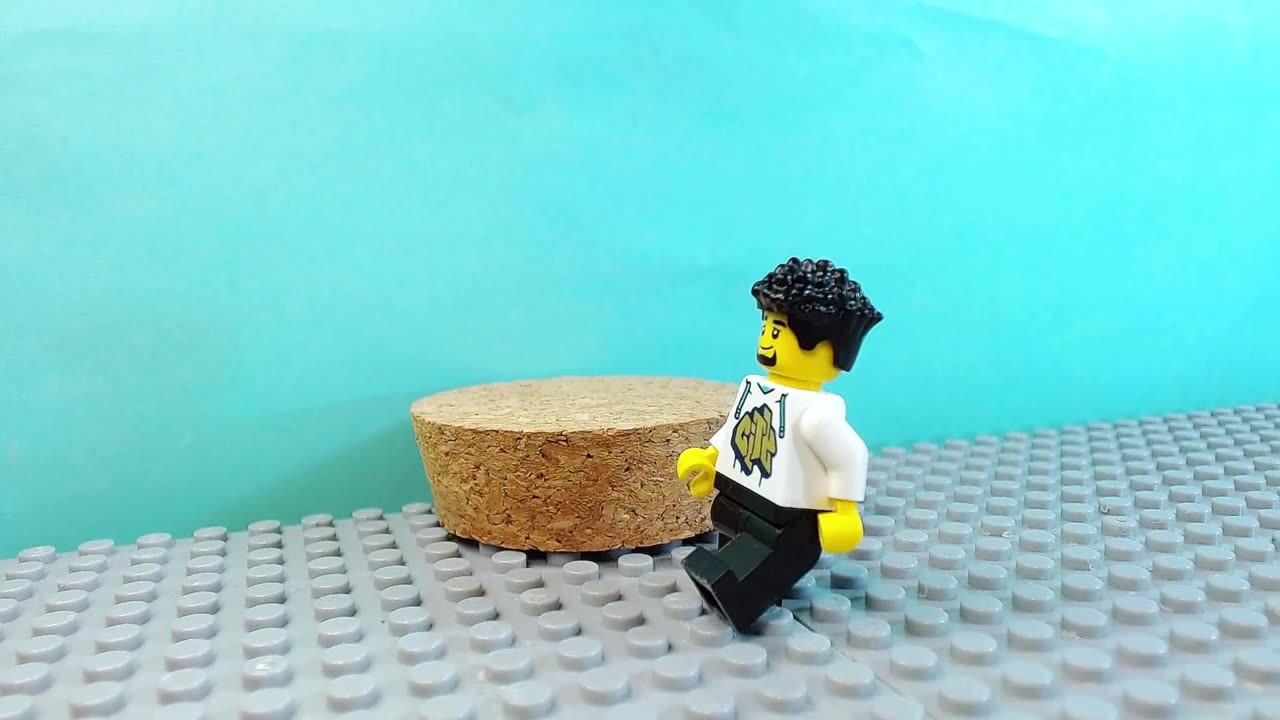 A Bouncy Thing... (LEGO Stop Motion)