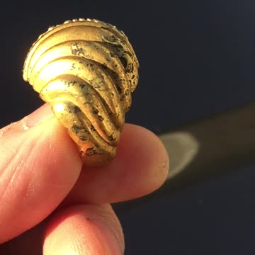 Antique ring I found metal detecting on an old farm - bling ring - costume jewelry.