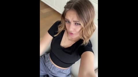 Girl Long Tongue - Big bank tiktok challenge ❤️‍ClipchampGirls