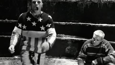 The Prodigy - Firestarter (Official Video)