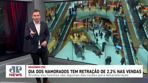 Dia dos Namorados tem retração de 2,2% nas vendas