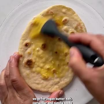 2 INGREDIENT VEGAN NAAN - RECIPE IN DESCRIPTION