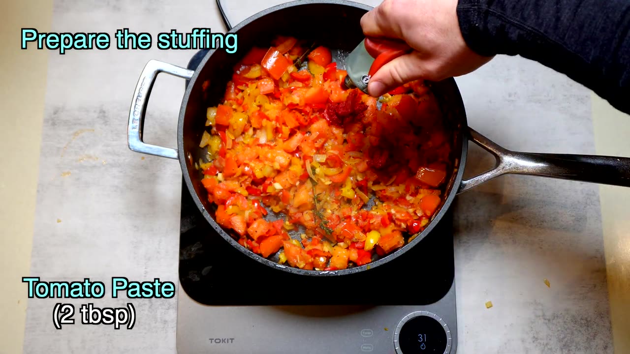 Ina Garten STUFFED PEPPERS for a delicious rice and ground beef combination. #stuffedpeppers