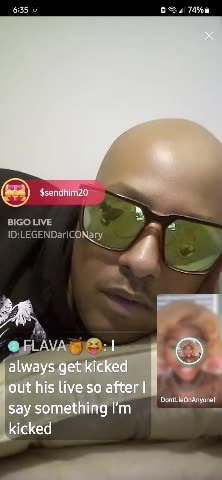 Casey keeping up two bums? Legendariconary thinks so