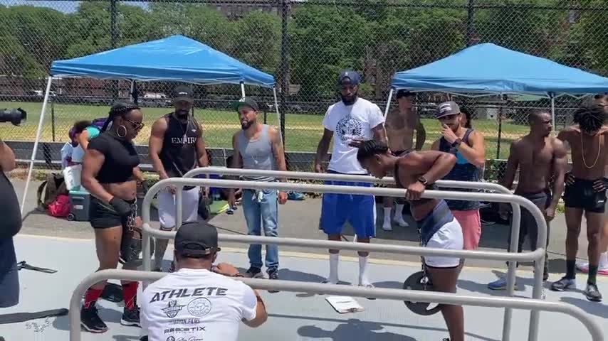 Epic Female Calisthenics Battle - Ms Naima vs The Queen of Gainz _ That's Good Money