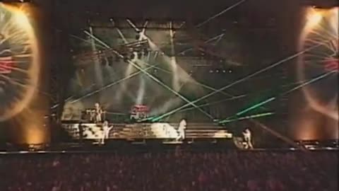 Def Leppard -Don Valley Stadium Sheffield, England - 1993 - terrawav.com