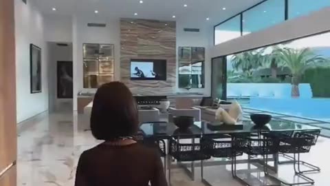 Luxury home tour