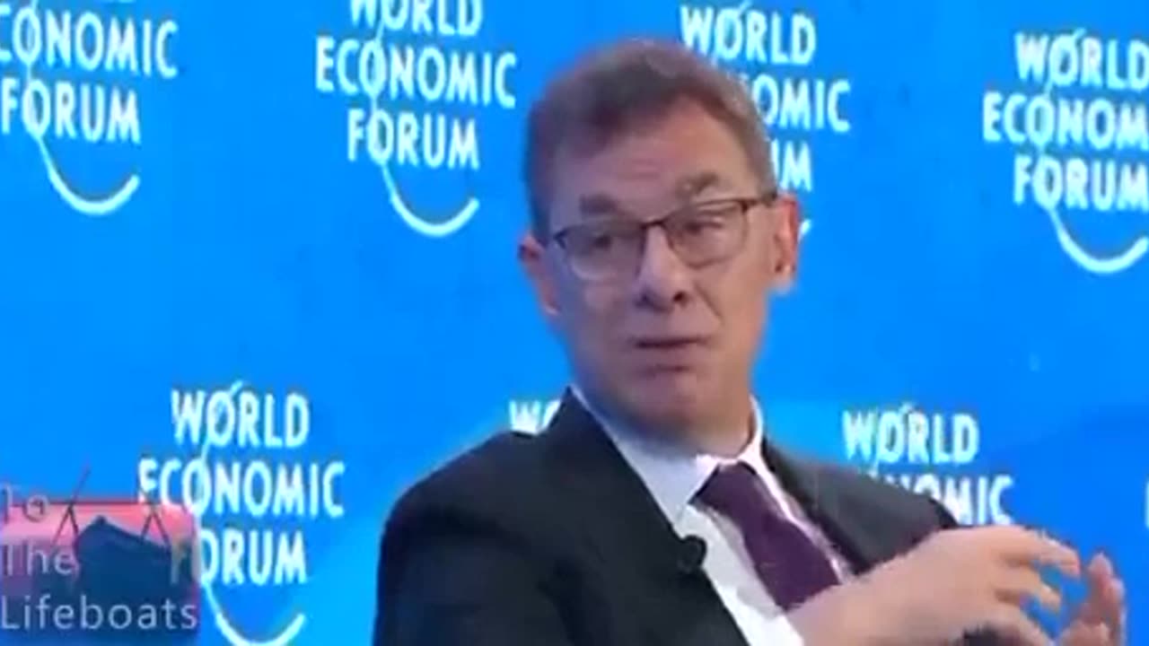 화이자 CEO: "2023년까지 세계 인구를 50% 줄일 것"