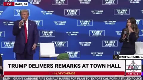 HILARIOUS: Trump Delivers Funny Joke After Two Rally Attendees Faint In All The Excitement