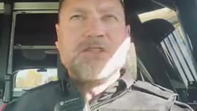 Another Calagary Canada Police oficer speaks out about current events.