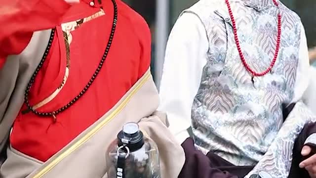 After watching for a long time, I don’t know which one is the most handsome