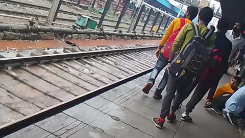 Delhi junction station ka video