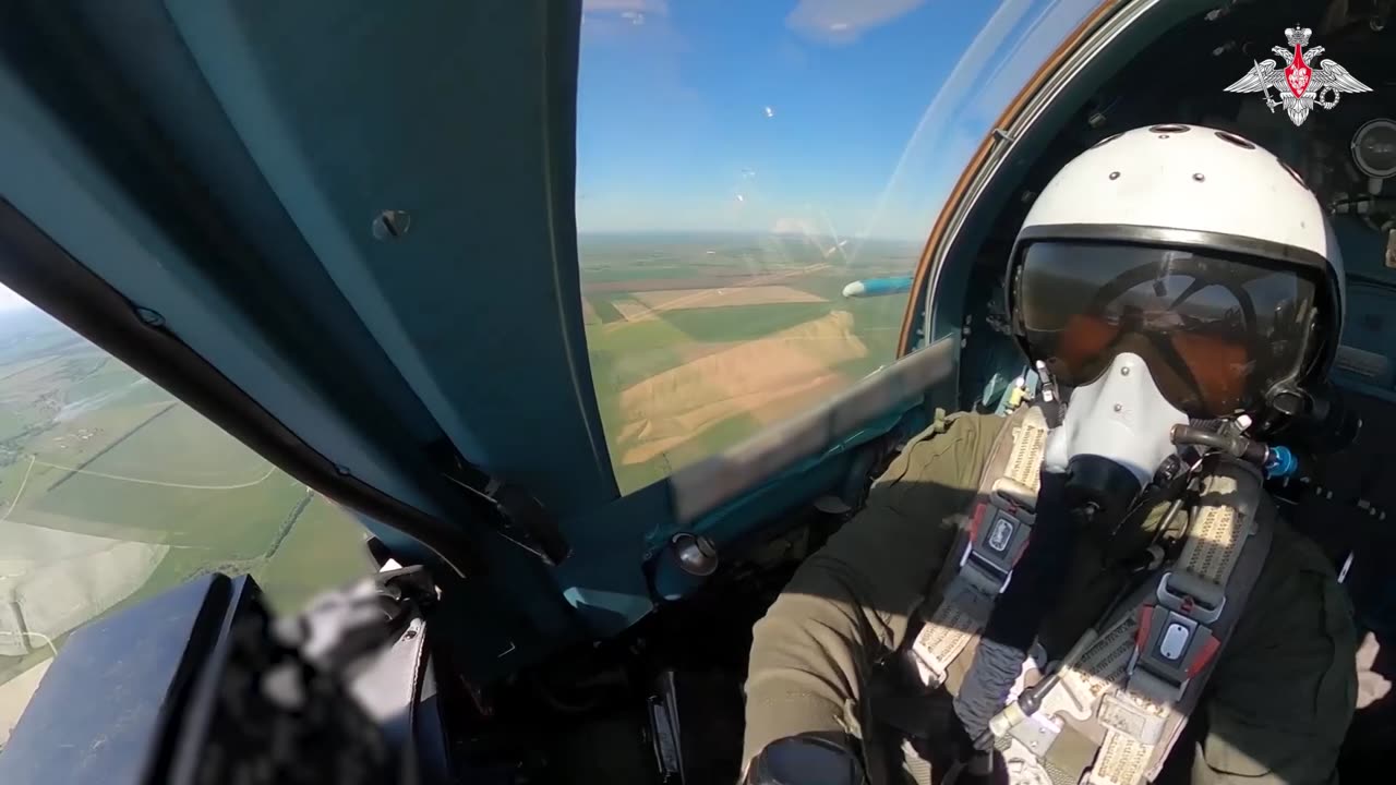 Su-34s worked in the area of responsibility of the Center Group.