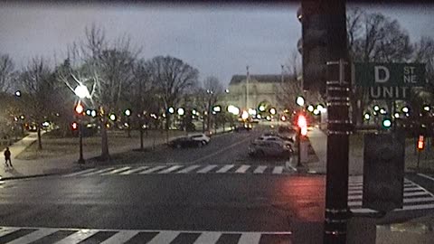 1852QNE00Del-DNE_2021-01-05_17h01min34s193ms.mp4