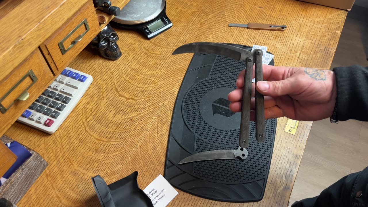 Unboxing a GP Blades Custom Balisong