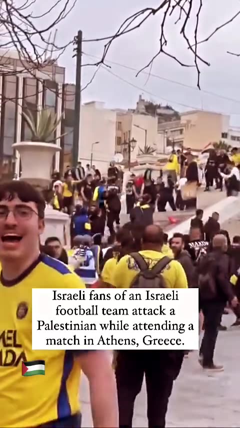 Israeli fans attack a Palestinian in Athens, Greece