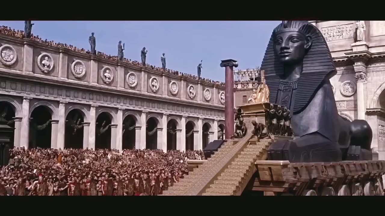 CLEOPATRA movie (1963). Elizabeth tailor entrance into Rome