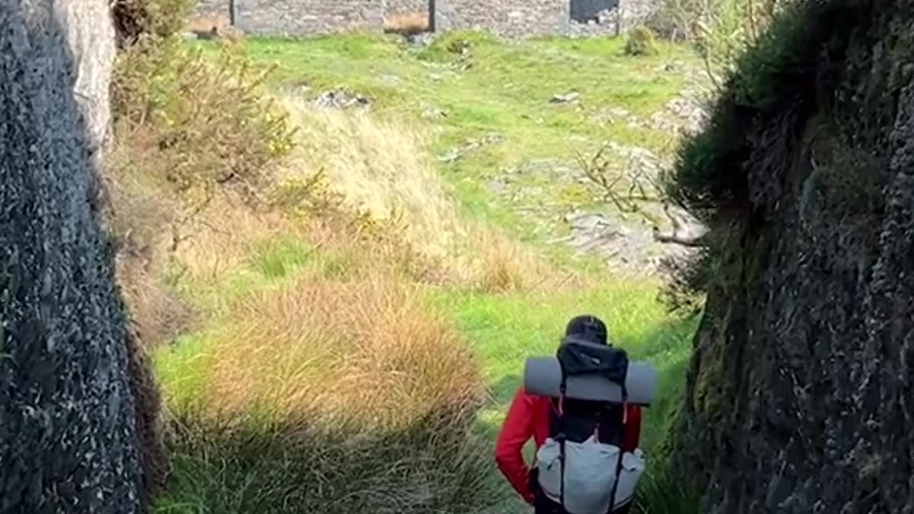 Hiking to a strange ruin I found on Google Earth 🌎