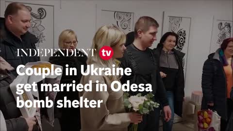 Ukrainian couple get married in Odesa bomb shelter