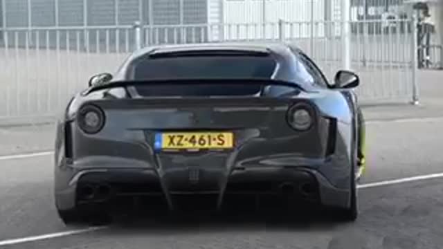 Ferrari SF90 accélération supercars