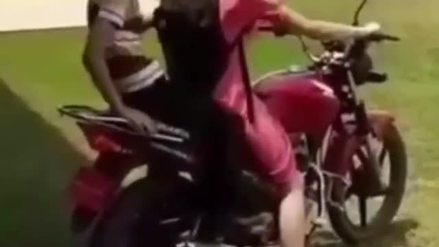 new funny videos bike 🤣🤣🤣#shorts video